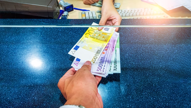 ΠΑΣΟΚ: Επί 24 ώρες προσπάθησαν να εξαπατήσουν τους δανειολήπτες - Αποκαλύφθηκε η απάτη Μητσοτάκη