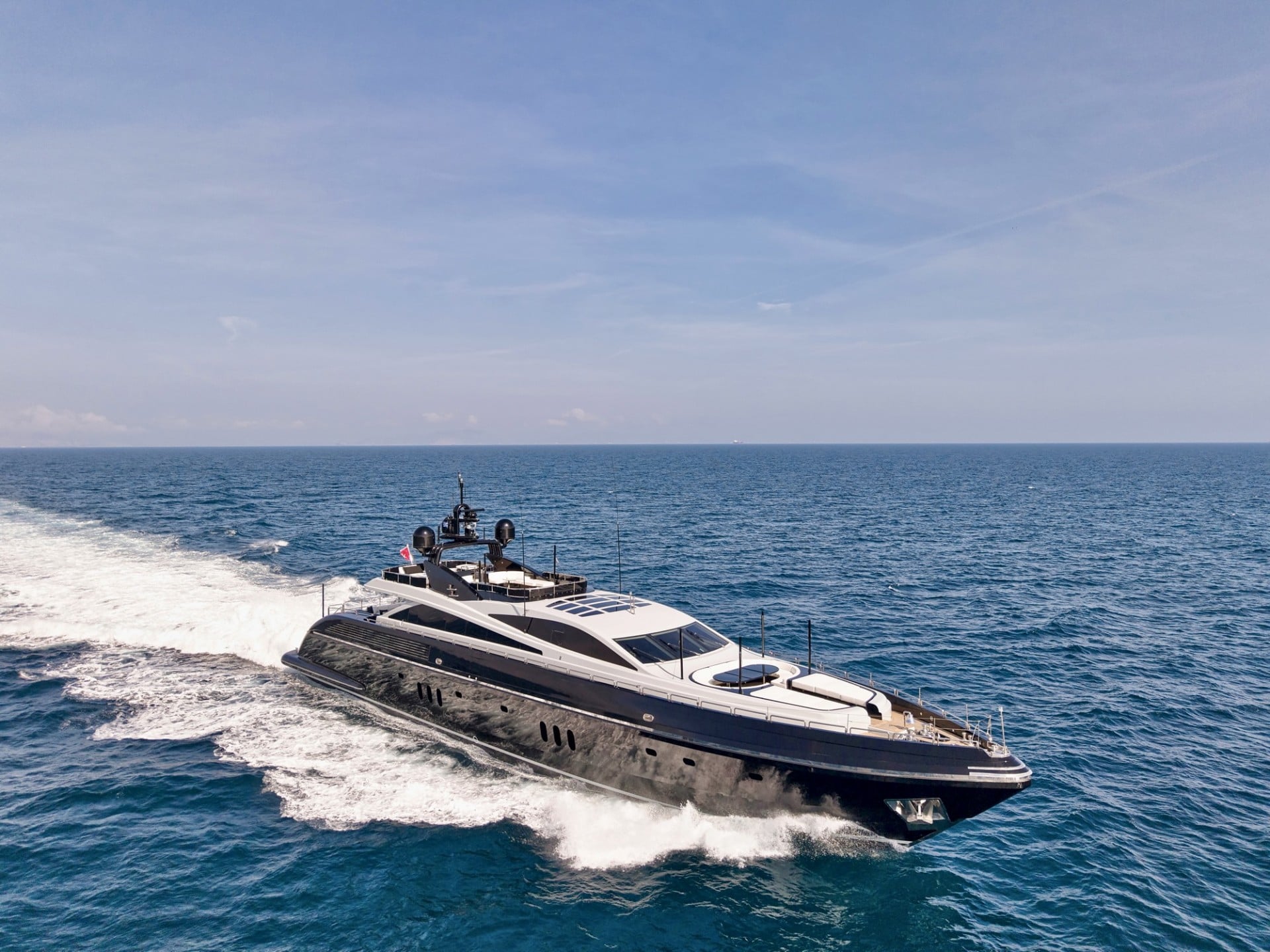 Στο παγκόσμιο επίκεντρο του luxury yachting – Άνοιξε αυλαία για το 11ο Mediterranean Yacht Show