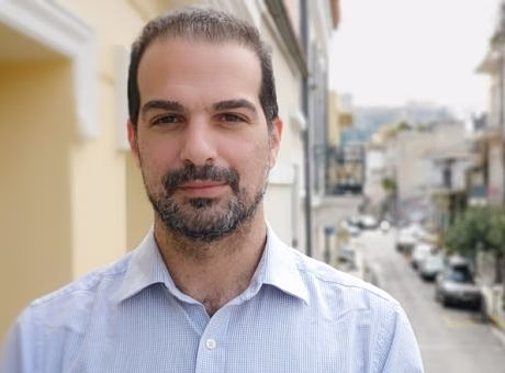 Σακελλαρίδης: Η συζήτηση για το 2015, το καλύτερο δώρο στη ΝΔ - Να μειωθεί η έμμεση φορολογία και να φορολογηθούν οι πλούσιοι