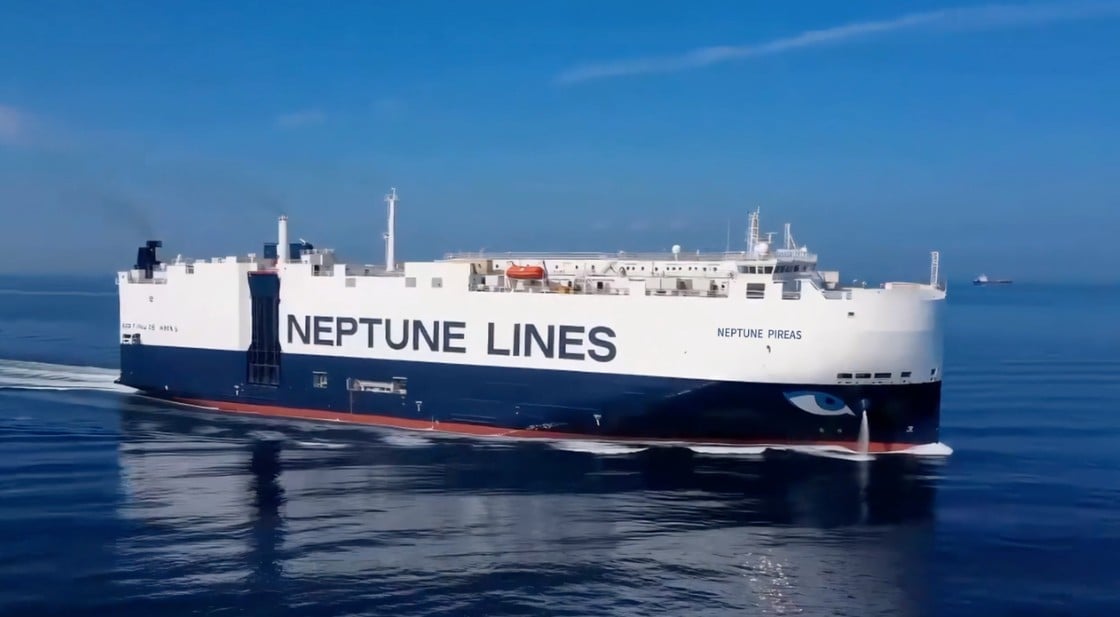 Παραλαβή του νέας γενιάς «Neptune Pireas» στην Κίνα, στο πλαίσιο του «Genesis Project» του Ομίλου Neptune