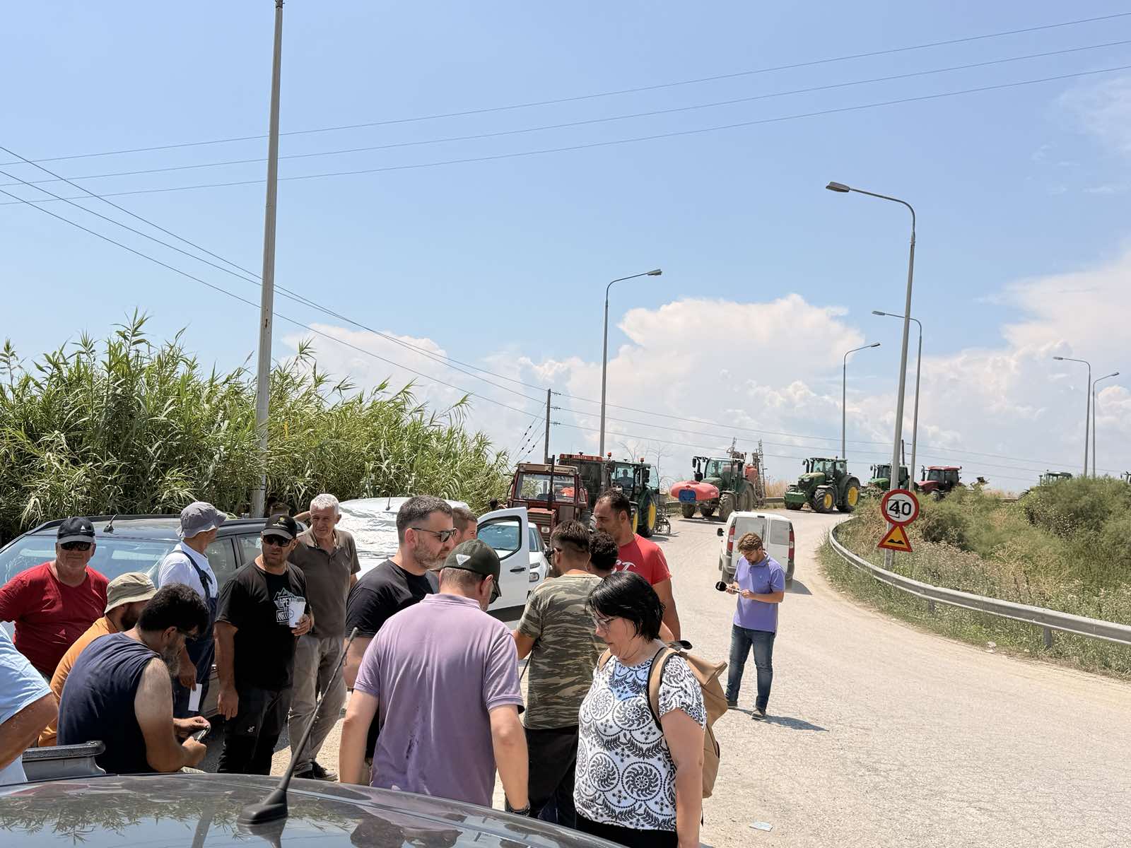 Συμβολική κινητοποίηση αγροτών στα Μάλγαρα με αίτημα στήριξη σε βαμβάκι και ρύζι