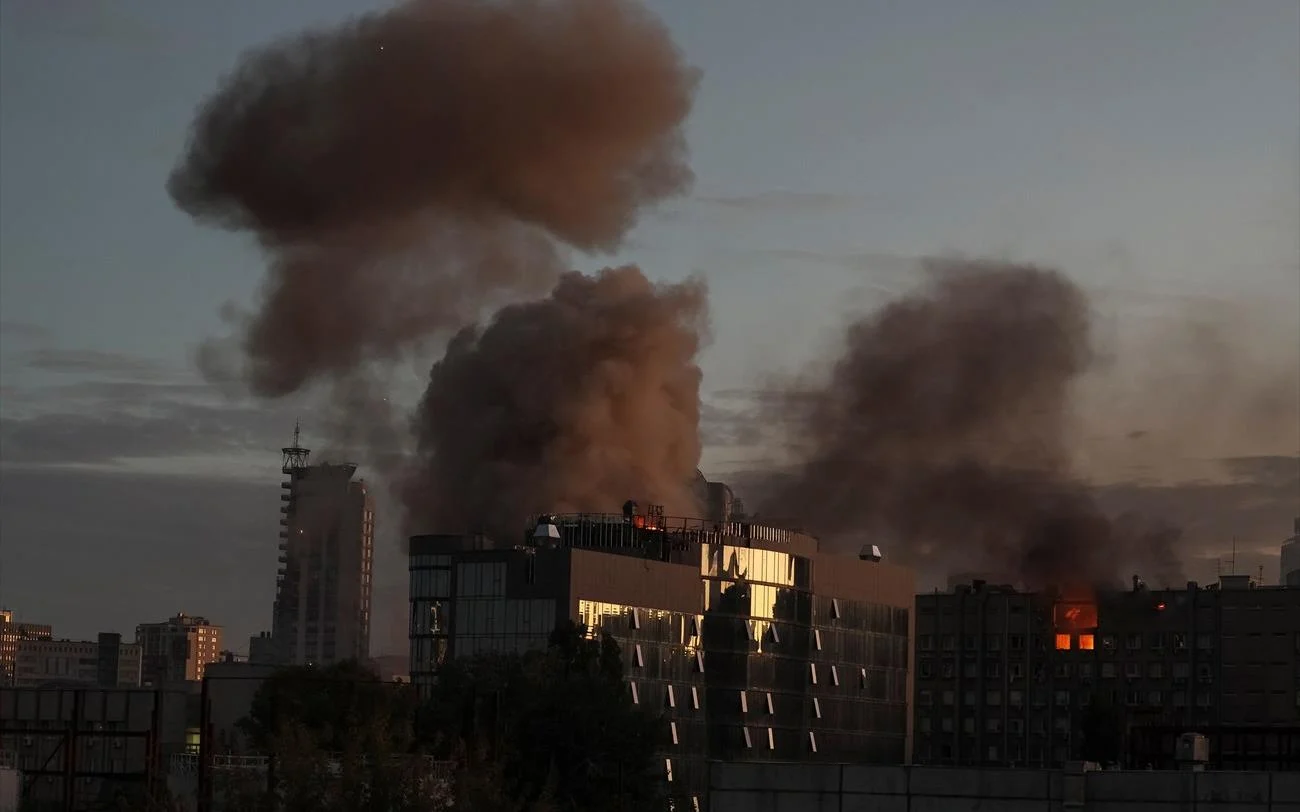 Εκρήξεις στο Κίεβο εν μέσω αεροπορικού συναγερμού