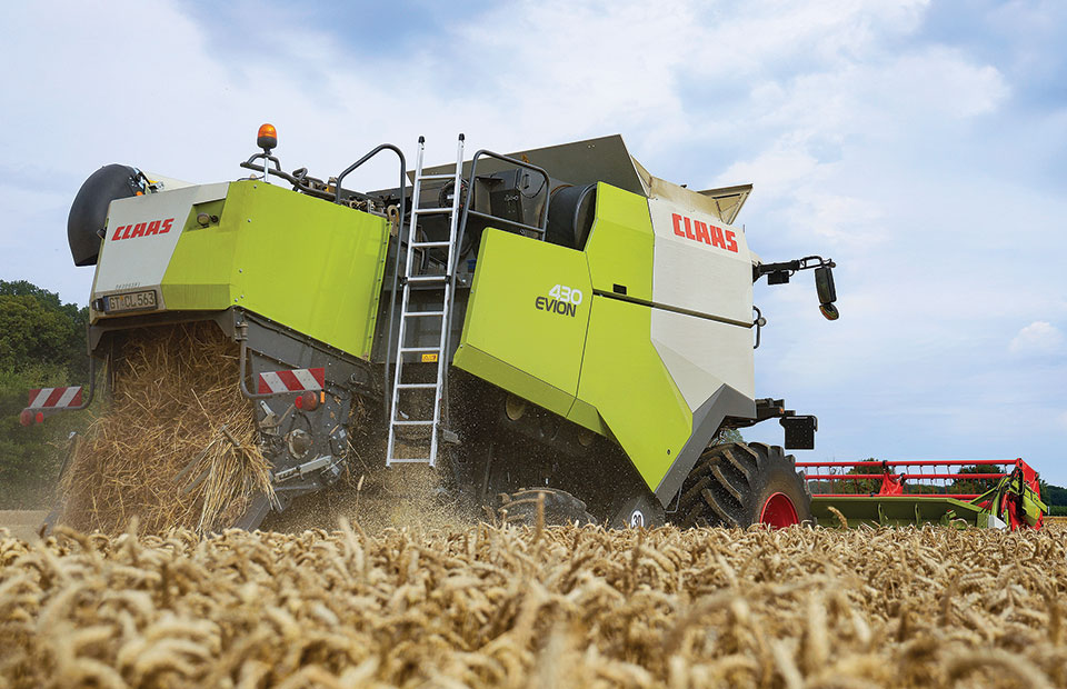 Η θεριζοαλωνιστική Claas Evion ακολουθεί τα βήματα των θρυλικών Dominator