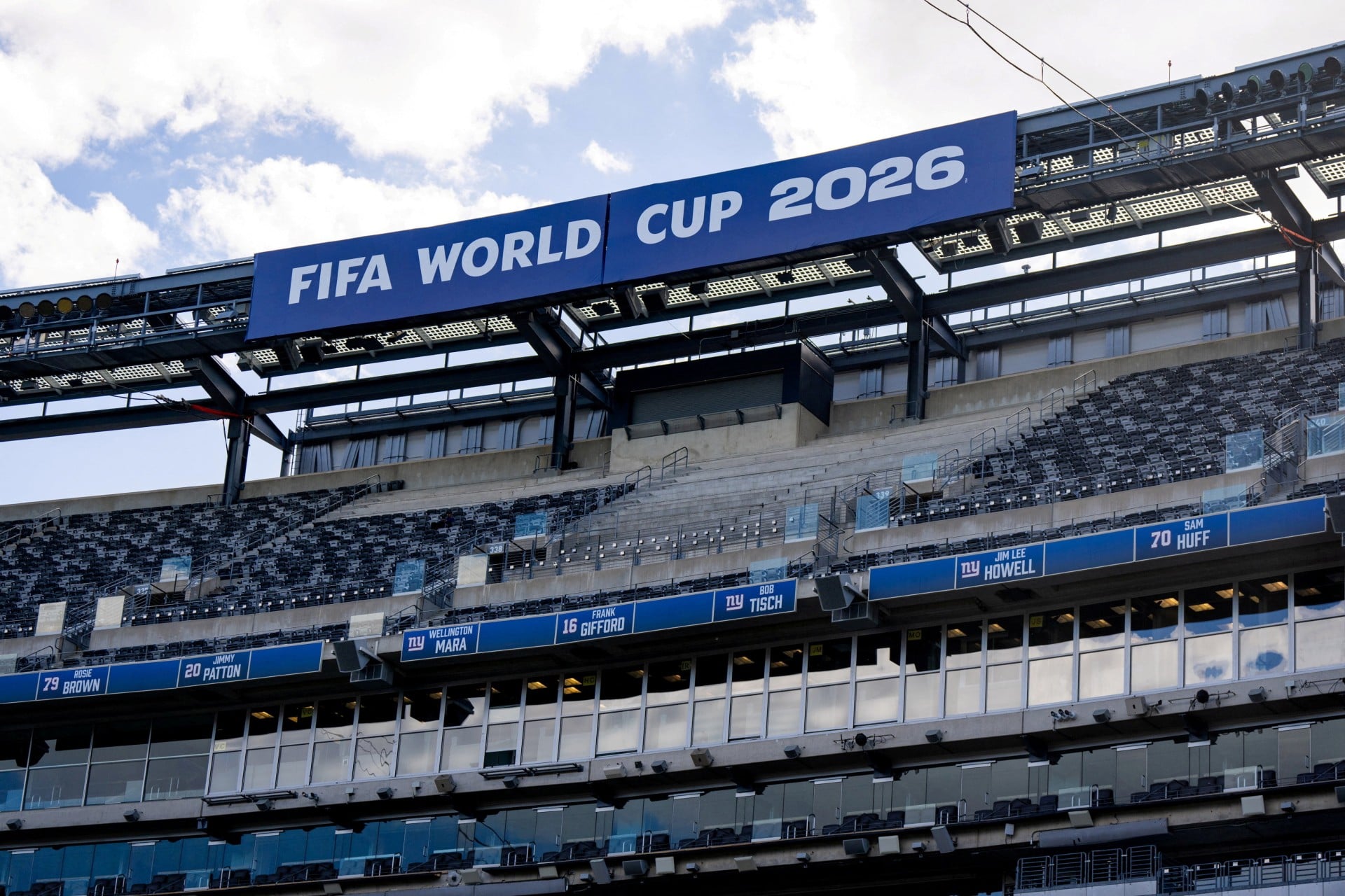 «Χρυσή» αποζημίωση από τη FIFA στους συλλόγους