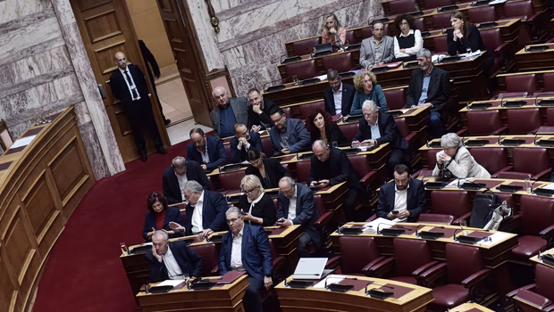 Ερώτηση ΚΚΕ στη Βουλή για τη «φοροελάφρυνση για αυτοαπασχολούμενους και πολύ μικρές επιχειρήσεις»