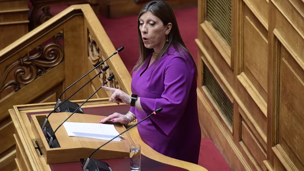 «Θρασύτατος και αποτυχημένος ο Τσίπρας», τη γνωστή κασέτα ξαναπαίζει η Ζωή Κωνσταντοπούλου