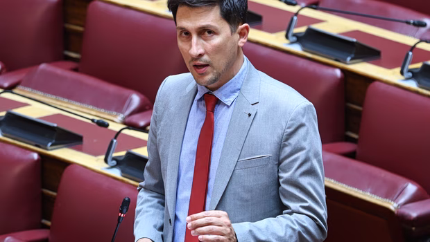 Χρηστίδης: Πίσω από τους κυβερνητικούς πανηγυρισμούς κρύβεται μια πραγματικότητα εντατικοποίησης της εργασίας