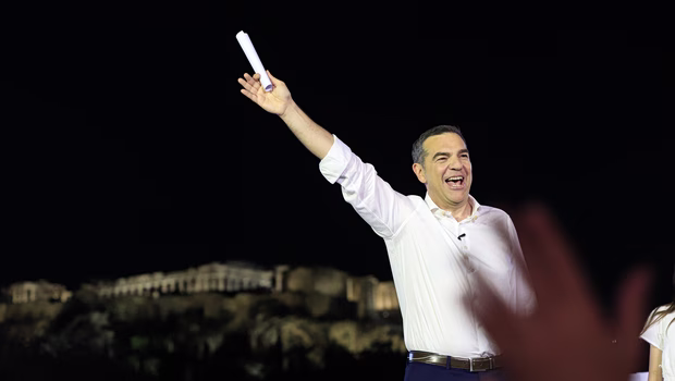 Τσίπρας: Πάει για τη ρεβάνς στο Μητσοτάκη – κοινωνική ατζέντα και… μικρόφωνο στους πολίτες