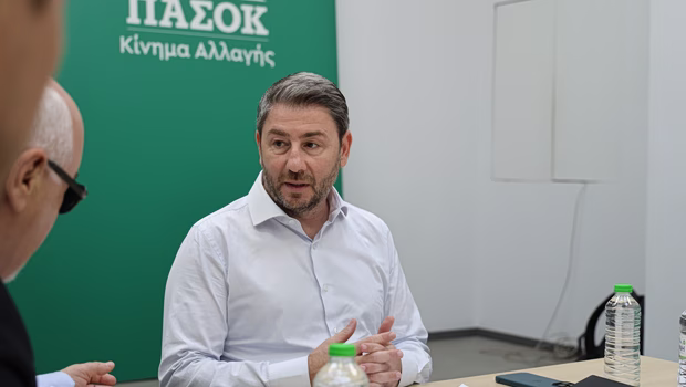 ΠΑΣΟΚ: Το «όχι» Ανδρουλάκη στα «πολιτικά προξενιά», η μομφή κατά Δούκα και ο οδικός χάρτης των εκλογών
