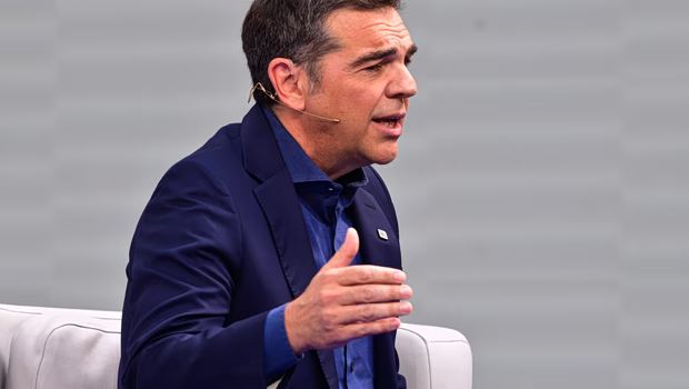Τσίπρας: Συνάντηση με πρέσβεις ευρωπαϊκών χωρών - Στήριξη του διεθνούς δικαίου χωρίς δύο μέτρα και δύο σταθμά