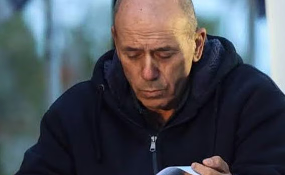 Παραιτήθηκε με αιχμές ο Κοκοτσάκης από το κόμμα Καρυστιανού: «Δεν μπορείς να ευαγγελίζεσαι τη διαφάνεια όταν λειτουργείς με αυλές»