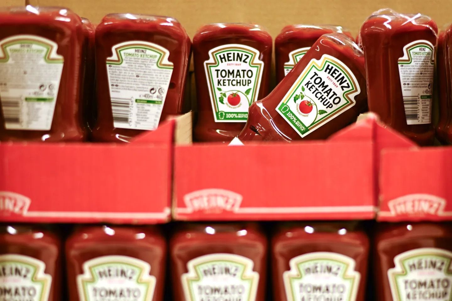 Σε 3 ζώνες επικεντρώνει τη λειτουργία της η Kraft Heinz