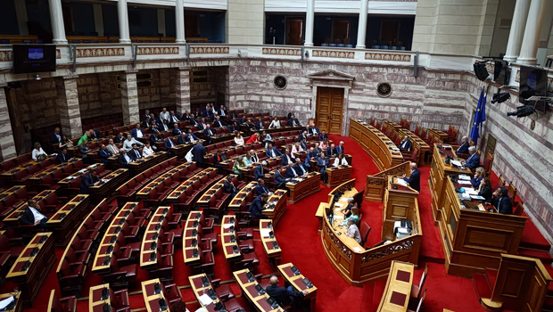 Βουλή: Ξεκινά τις εργασίες της η επιτροπή αναθεώρησης του Συνταγματος - «Δεν συναινεί» η αντιπολίτευση