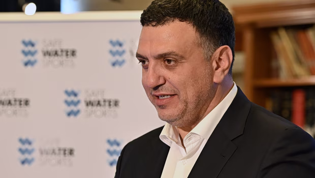 Εξιτήριο στον 50χρονο καβοδέτη που τραυματίστηκε στο λιμάνι της Μυτιλήνης – Επικοινώνησε μαζί του ο Κικίλιας