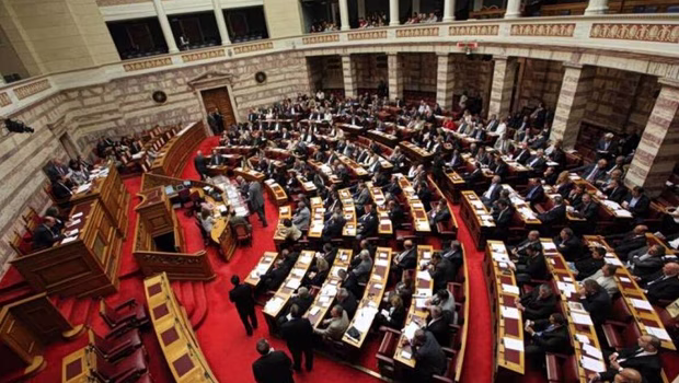 Σφαγή χαρακωμάτων στην Αριστερά - Οι μετακινήσεις που αλλάζουν το πολιτικό παιχνίδι