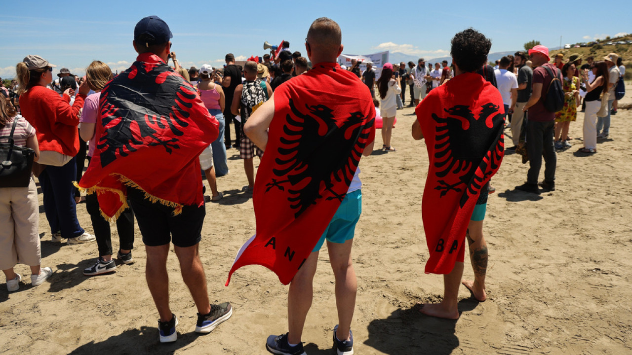 Αλβανία: Νέες διαμαρτυρίες στην παραλία όπου σχεδιάζεται το τουριστικό έργο