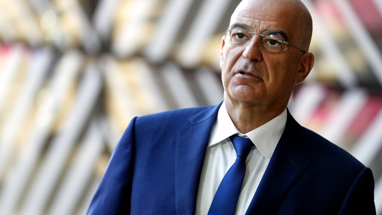 Τουρκική παρενόχληση δια ασυρμάτου στο αεροσκάφος του Δένδια