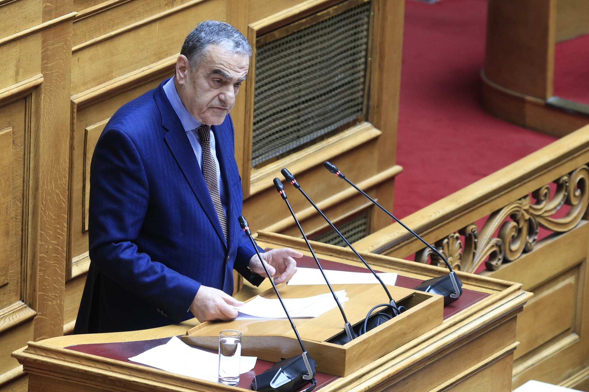 Προτιμότερη η ισχύουσα διάταξη για τη θητεία του Προέδρου της Δημοκρατίας