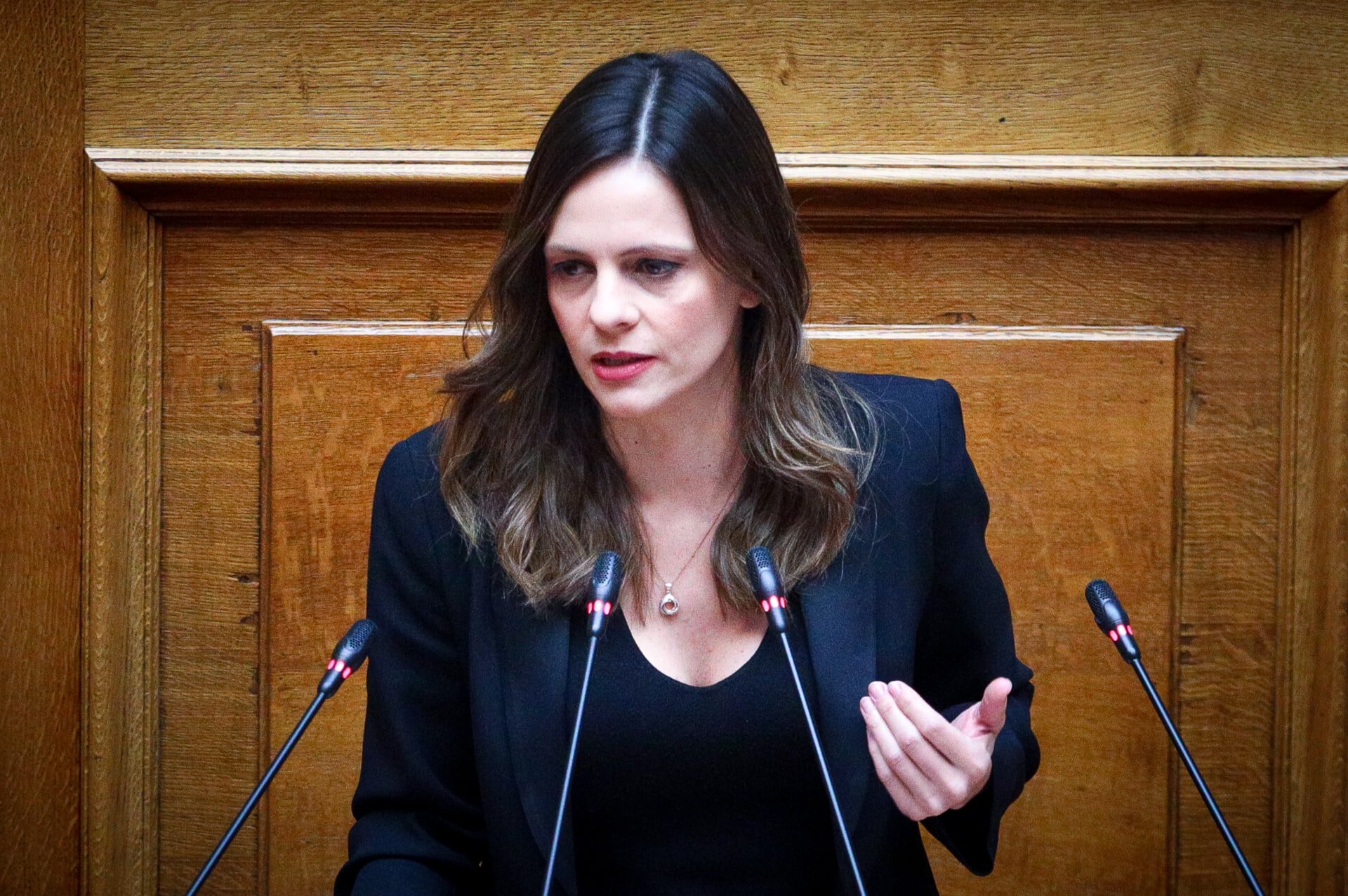 Παραιτήθηκε και επισήμως από βουλευτής η Έφη Αχτσιόγλου