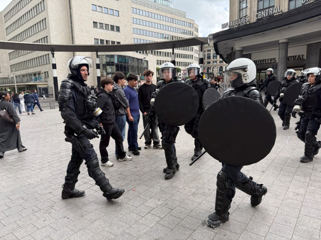 Συγκρούσεις φοιτητών και αστυνομίας για την εκπαιδευτική μεταρρύθμιση