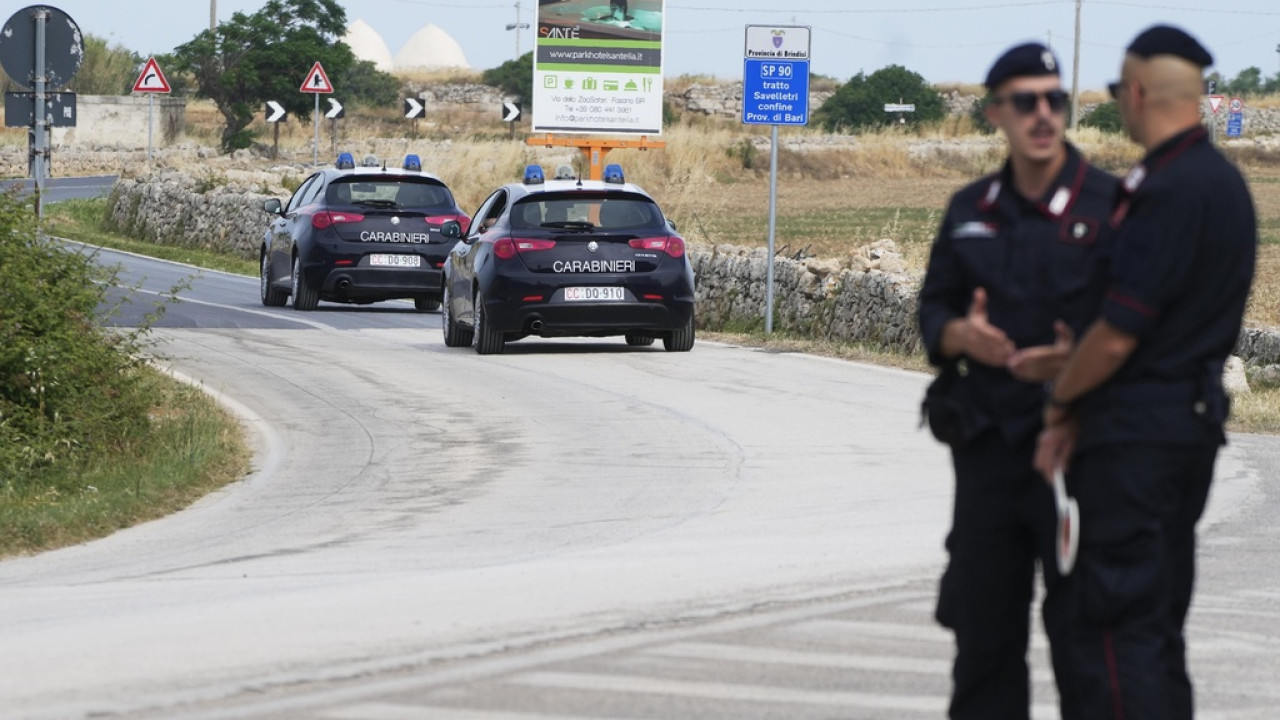Τέσσερις άνδρες από το Πακιστάν και το Αφγανιστάν πυρπολήθηκαν στην Καλαβρία 