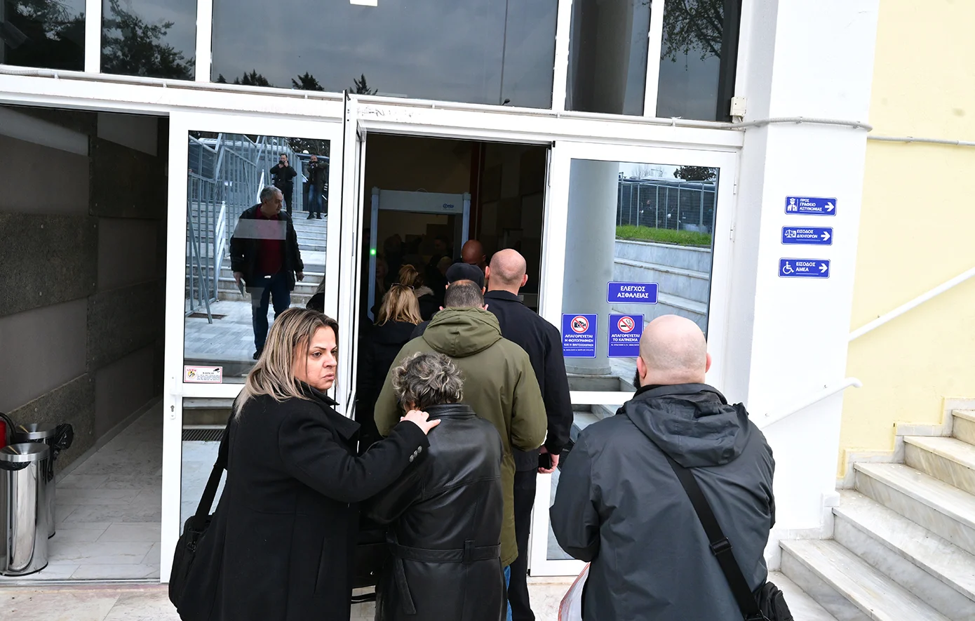 Η εισαγγελέας πρότεινε να γίνουν δεκτές οι δηλώσεις παράστασης για υποστήριξη της κατηγορίας των Δικηγορικών Συλλόγων – News.gr