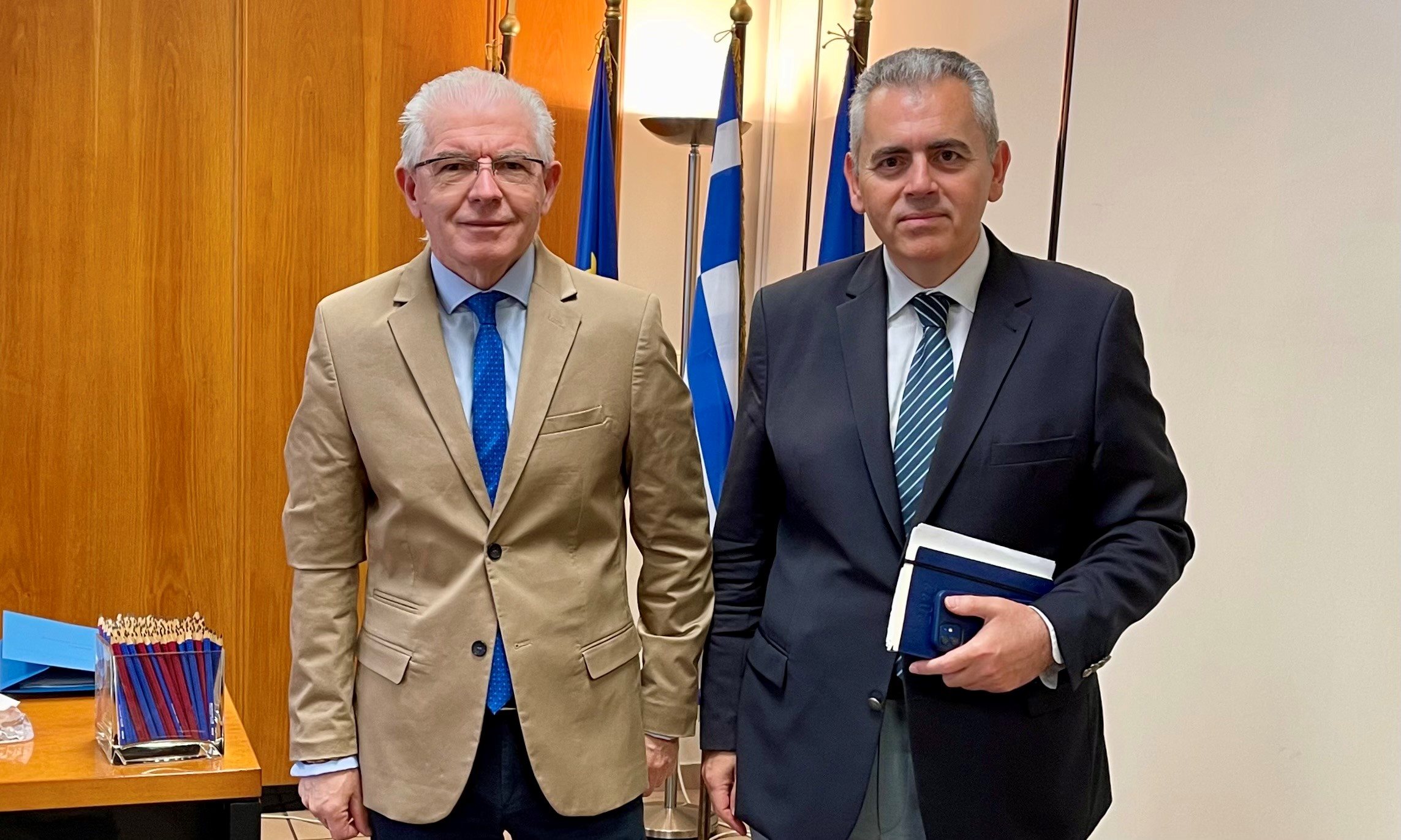 Δέσμευση ΕΛΓΑ και ΥΠΑΑΤ για παράταση ενός μήνα στην πληρωμή ασφαλίστρων