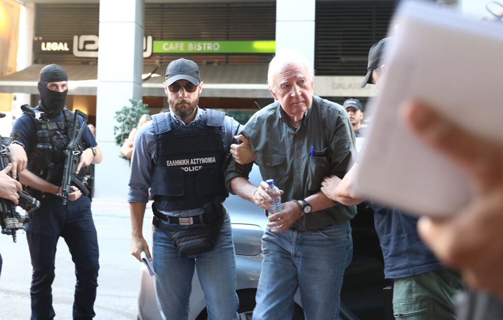 Δεν προκύπτει ότι μετάνιωσε και αποκόπηκε από το εγκληματικό του παρελθόν ο Αλέξανδρος Γιωτόπουλος – News.gr