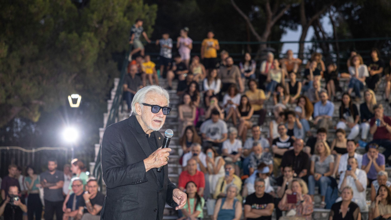 Ο Χάρβεϊ Καϊτέλ αποθεώθηκε στην επίσημη έναρξη του 16ου Athens Open Air Film Festival
