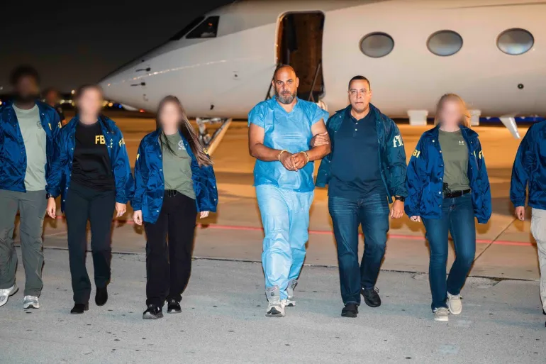 Ο άνθρωπος των 3,7 δισεκατομμυρίων δολαρίων: Η απάτη