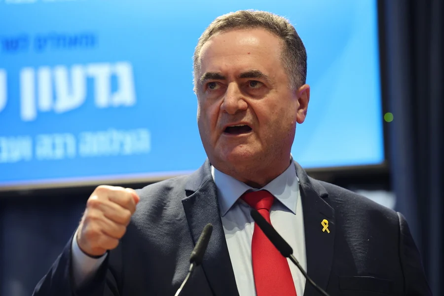 Ισραήλ: Ο υπουργός Άμυνας Κατς απειλεί το Ιράν με μήνυμα στα φαρσί