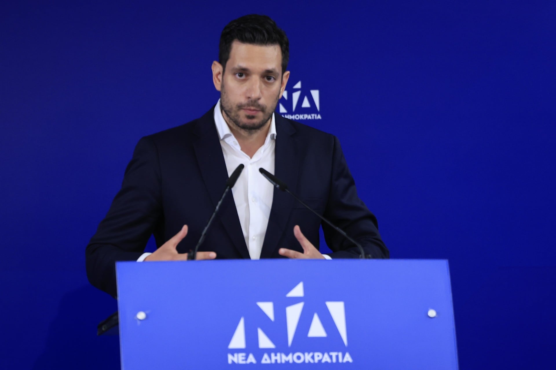 Τα μέλη της Εκτελεστικής Γραμματείας – Οι αλλαγές στην κομματική οργάνωση