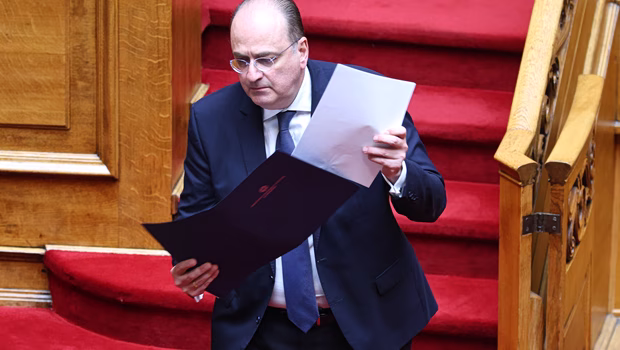 Λαζαρίδης: «Έπαιξε» καθυστερήσεις, παραιτήθηκε, ζήτησε να «πληρώσει» και τώρα μιλά για «σφάλμα της υπηρεσίας»