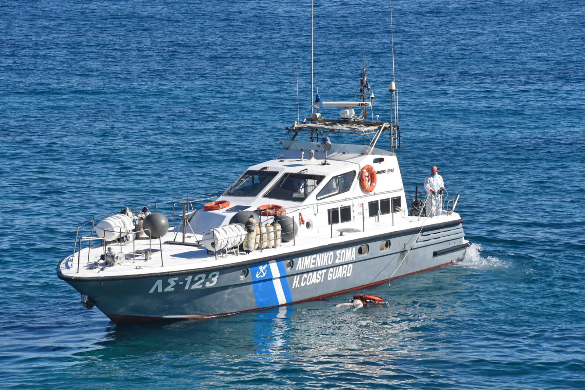 Μεταναστευτικό: Περισυνελέγησαν 41 αλλοδαποί που επέβαιναν σε λέμβο, ανοιχτά των Καλών Λιμένων