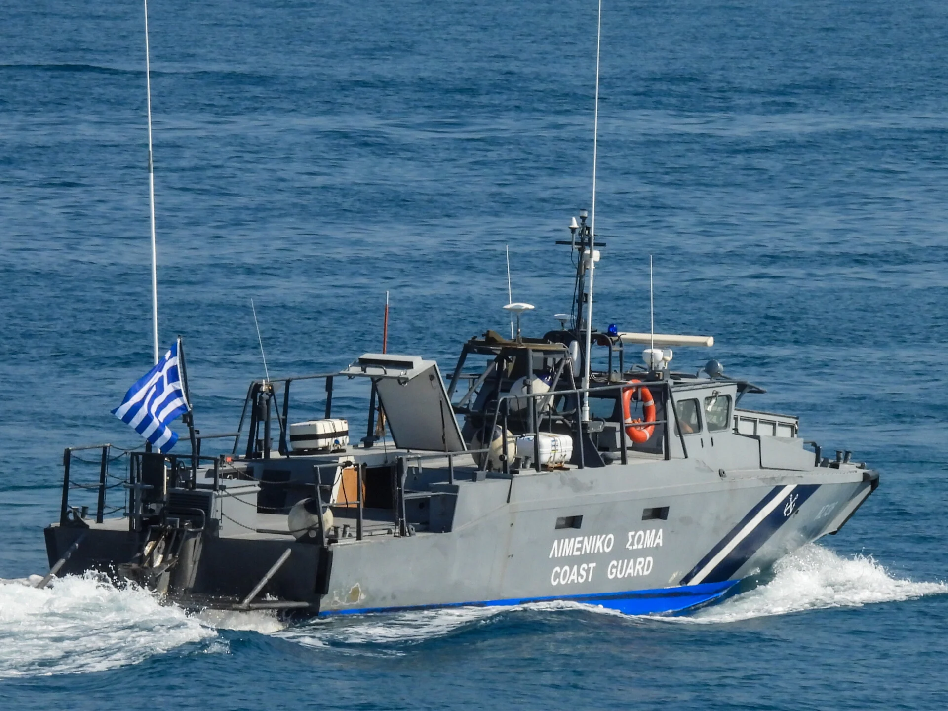 Διάσωση 5χρονου που είχε παρασυρθεί με φουσκωτό στρώμα