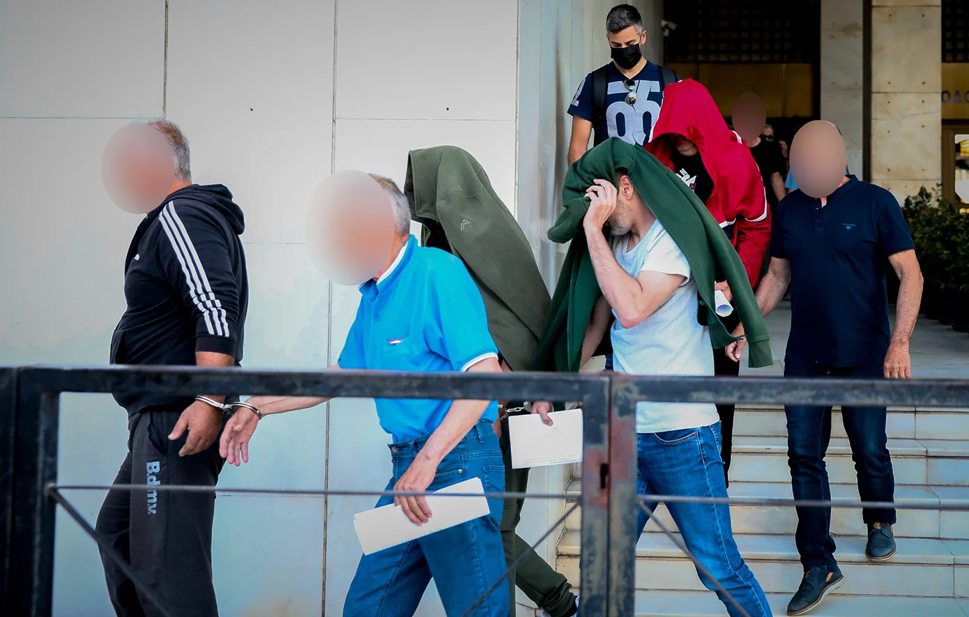 Στη φυλακή δύο από τους κατηγορούμενους σε Κοζάνη και Αγρίνιο – News.gr