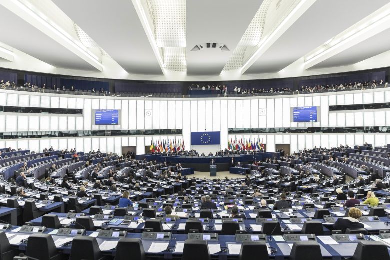 Εγκρίθηκε η έκθεση «κόλαφος» για δημοκρατία, «Γαλάζια Πατρίδα» και παραβιάσεις σε Ελλάδα και Κύπρο – News.gr