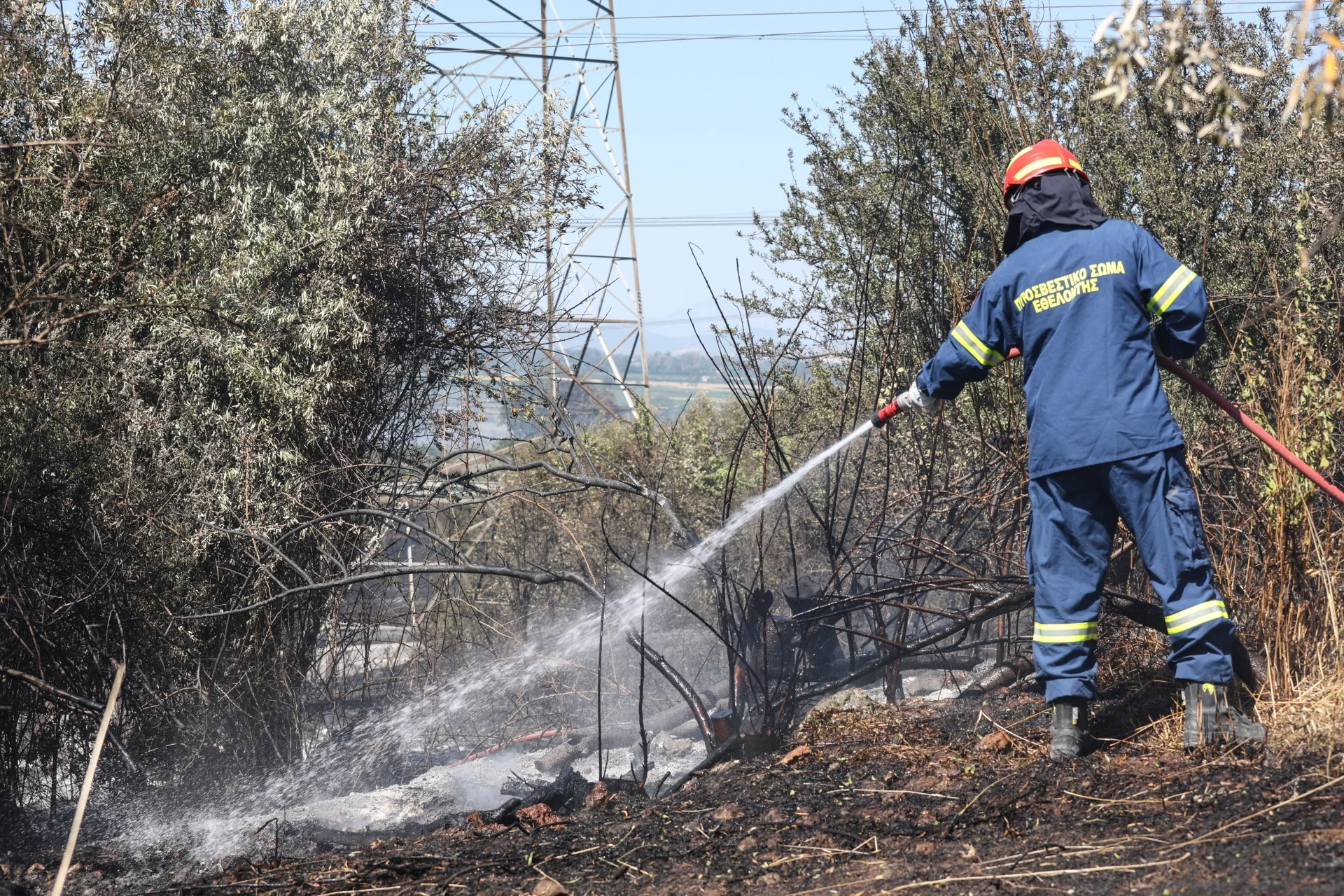 Πυρκαγιές: Σε πλήρη ετοιμότητα ο κρατικός μηχανισμός