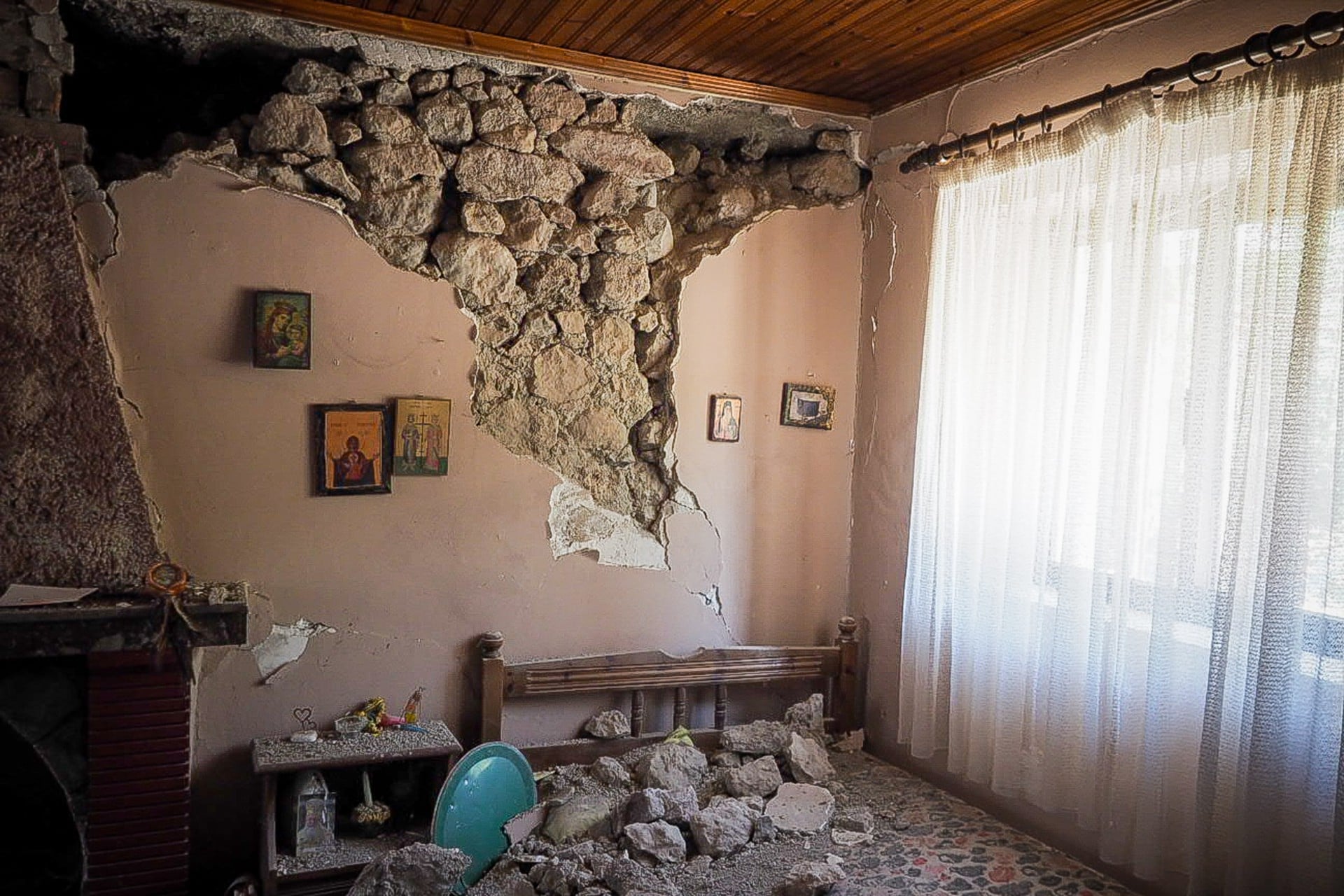 Εύβοια: Πάνω από 70 μετασεισμοί