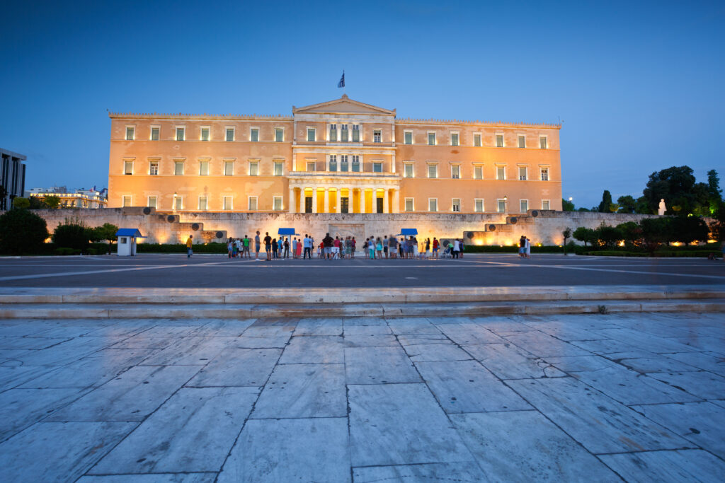 Στη Βουλή το πολυνομοσχέδιο του ΥΠΕΘΟΟ με αλλαγές και προσθήκες
