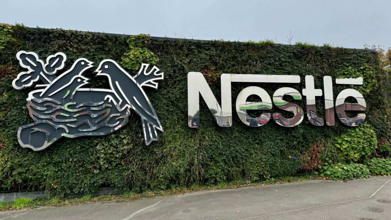 Πρόστιμο, σχεδόν, 3 εκατ. ευρώ στη Nestlé Hellas για υπερκέρδη σε βασικά καταναλωτικά προϊόντα