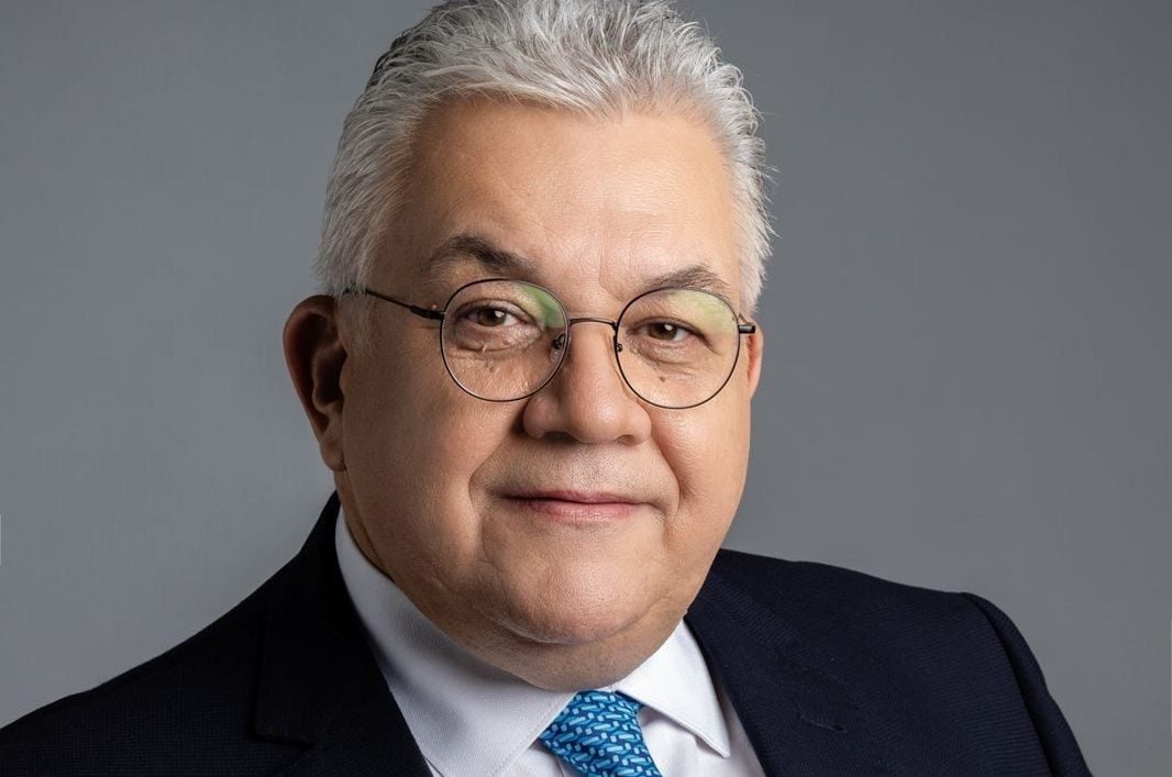 Τρικάκια στο σπίτι του υφυπουργού Παιδείας: «Τους απαντώ ξεκάθαρα: δεν έκανα ποτέ πίσω»