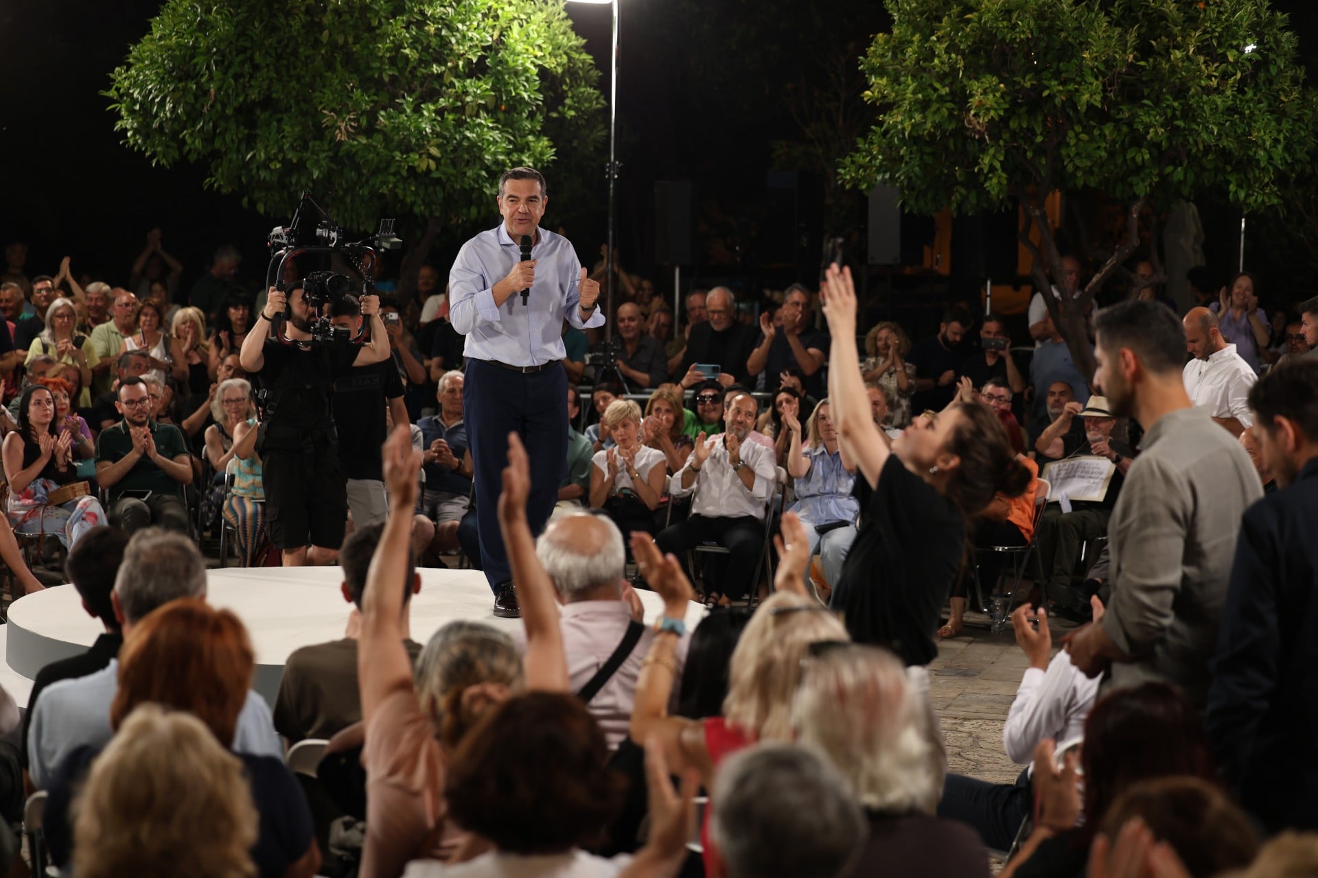 Αλέξης Τσίπρας: Είμαστε ήδη αξιωματική αντιπολίτευση