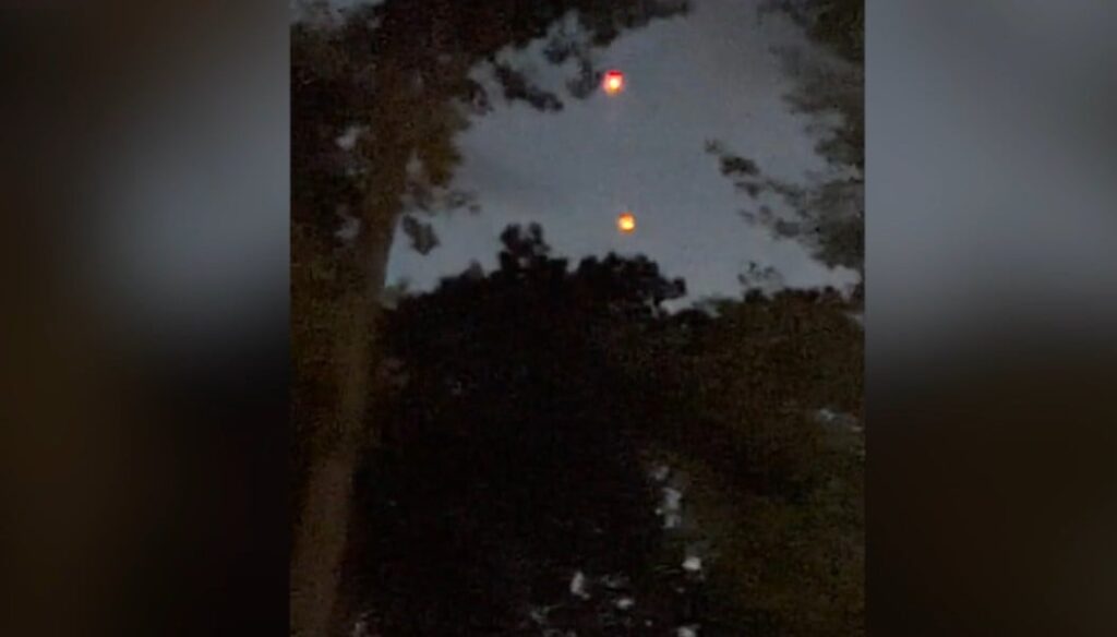 Τέσσερα νέο βίντεο με UFO αποχαρακτήρισε το αμερικανικό Πεντάγωνο