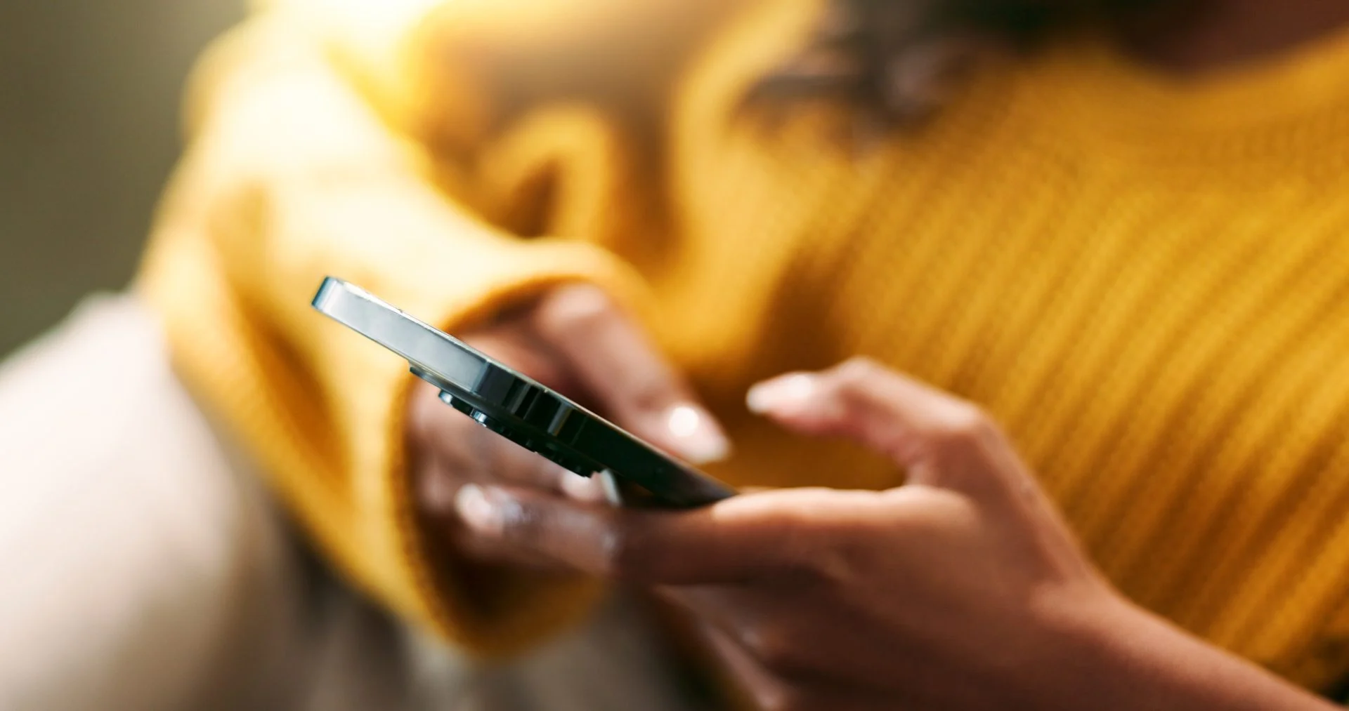 Στους δύο τρίτος τα… chatbots – Πώς η τεχνητή νοημοσύνη «μεταβάλλει τα θεμέλια των κοινωνικών σχέσεων»