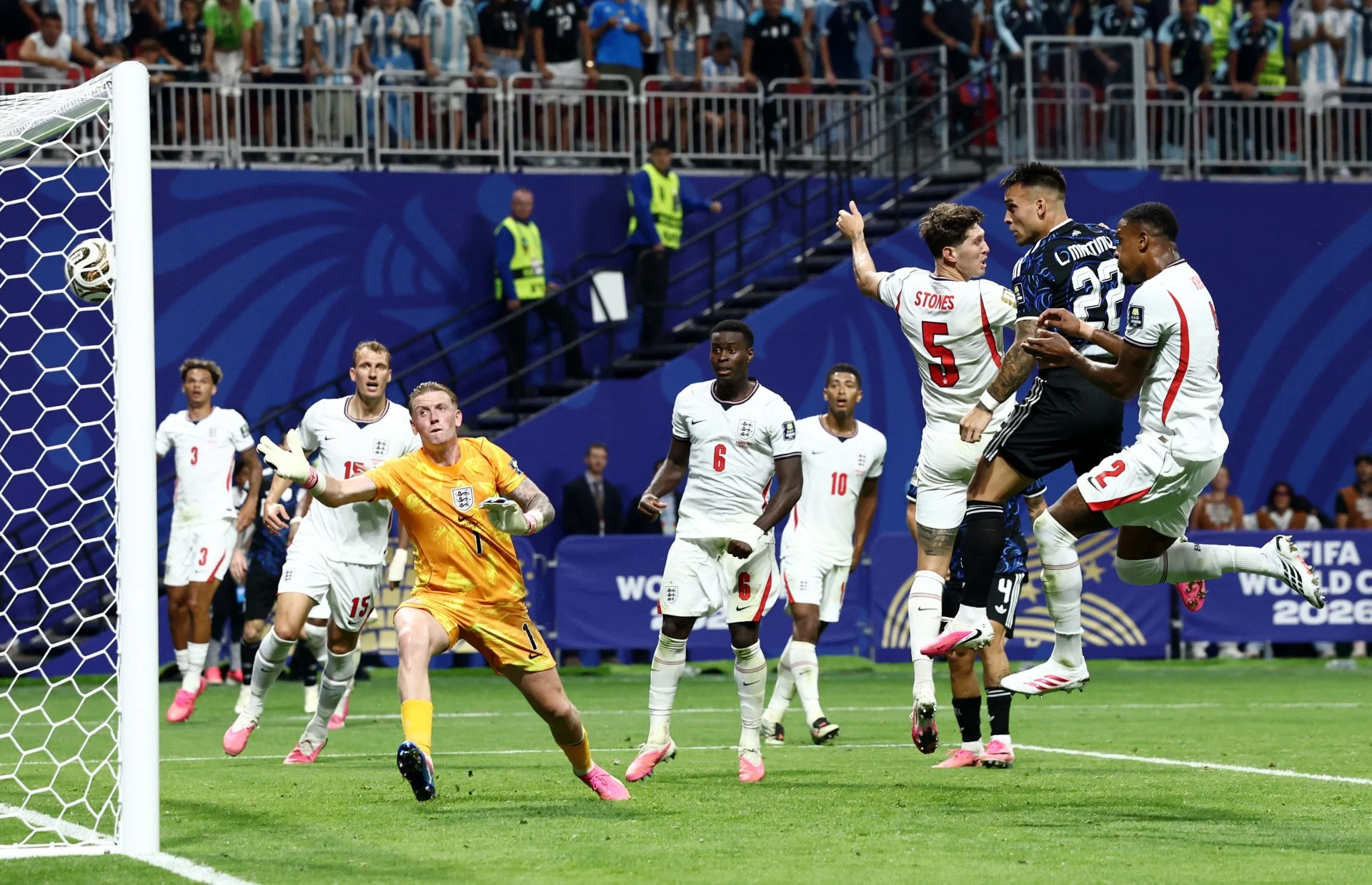 Διέλυσε το όνειρο της Αγγλίας και πάει για back-to-back τίτλο
