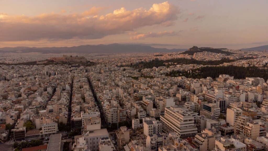 Διευρύνονται τα κριτήρια επιλεξιμότητας για κλειστά σπίτια