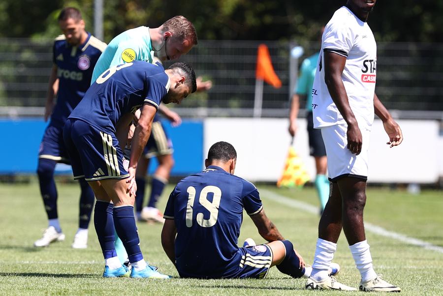 Λέουβεν 1-1: Θετικά δείγματα αλλά και νέες απώλειες
