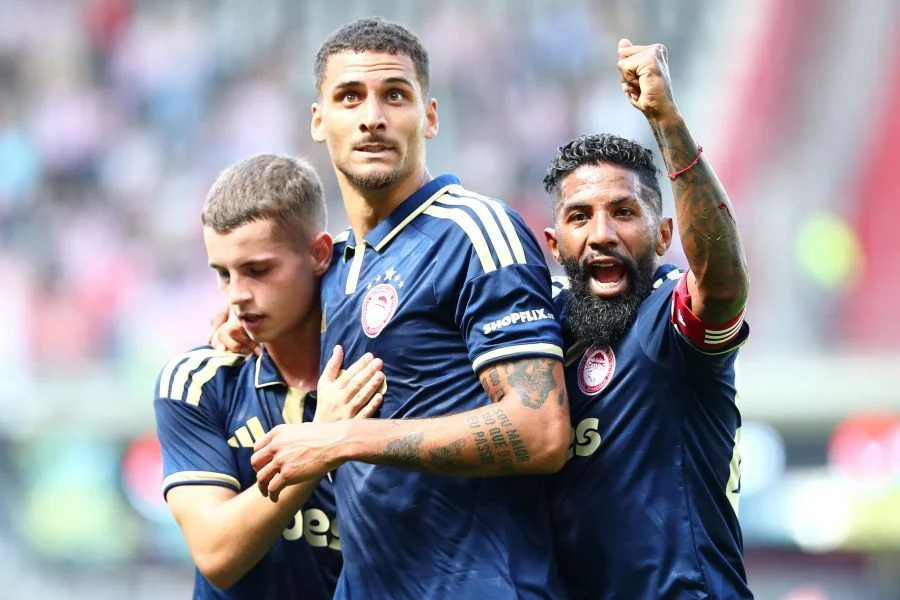 Ο Ολυμπιακός έχασε 3-2 από την Άλκμααρ