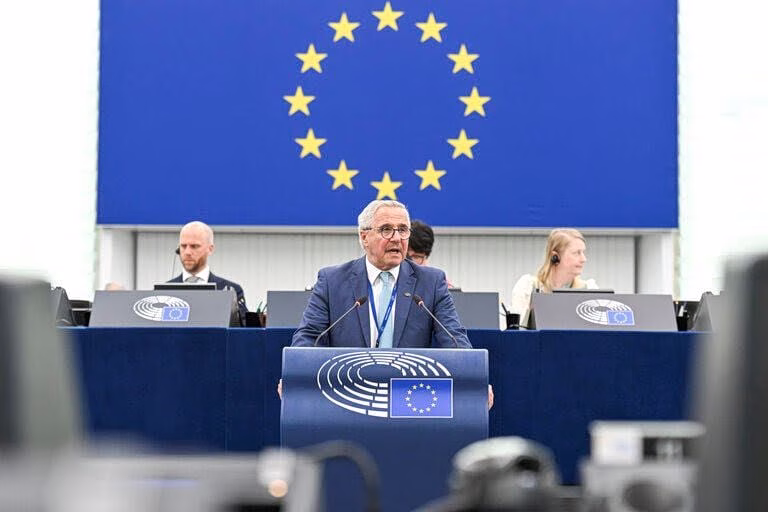 Μανιάτης προς Κάγια Κάλλας: Στοχευμένες κυρώσεις για τον παράνομο αγωγό Τουρκίας-ψευδοκράτους